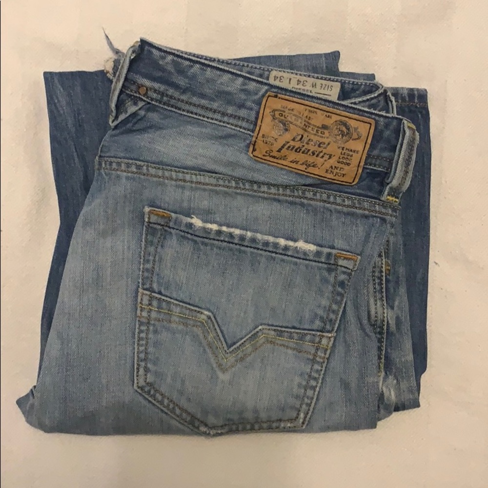 Diesel distressed jeans size 34